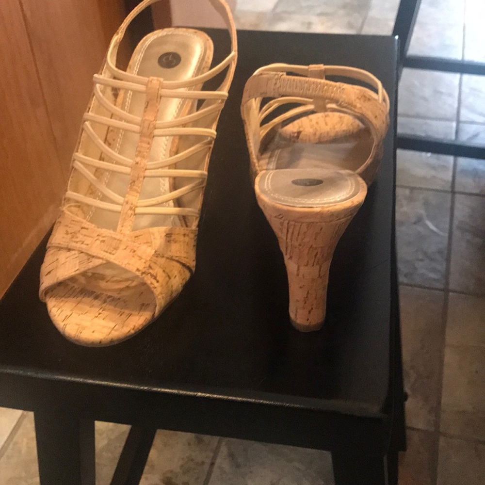 High heel shoes